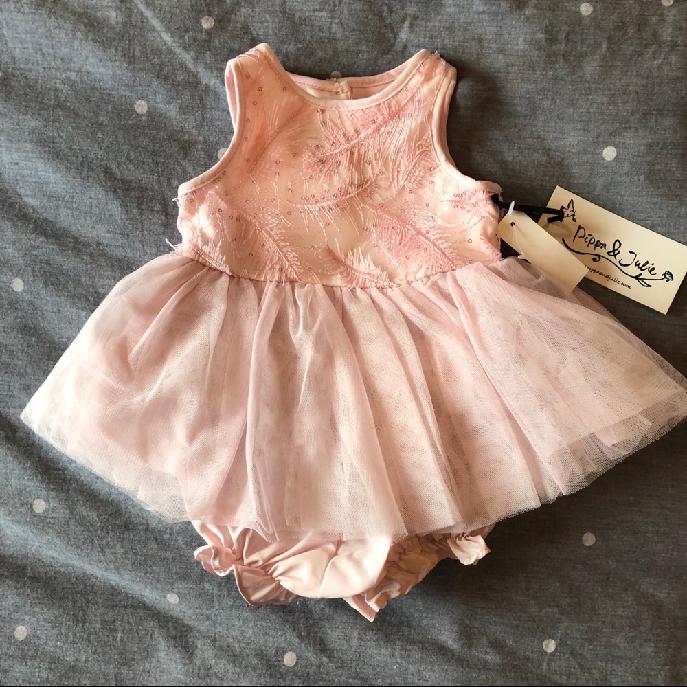 Pippa & Julie Feather textured dress, 3M, NWT